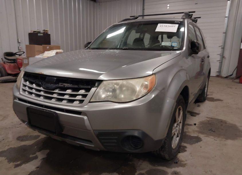 Photo 6 of 2011 Subaru Forester 2.5X (VIN JF2SHABC2BG700113)