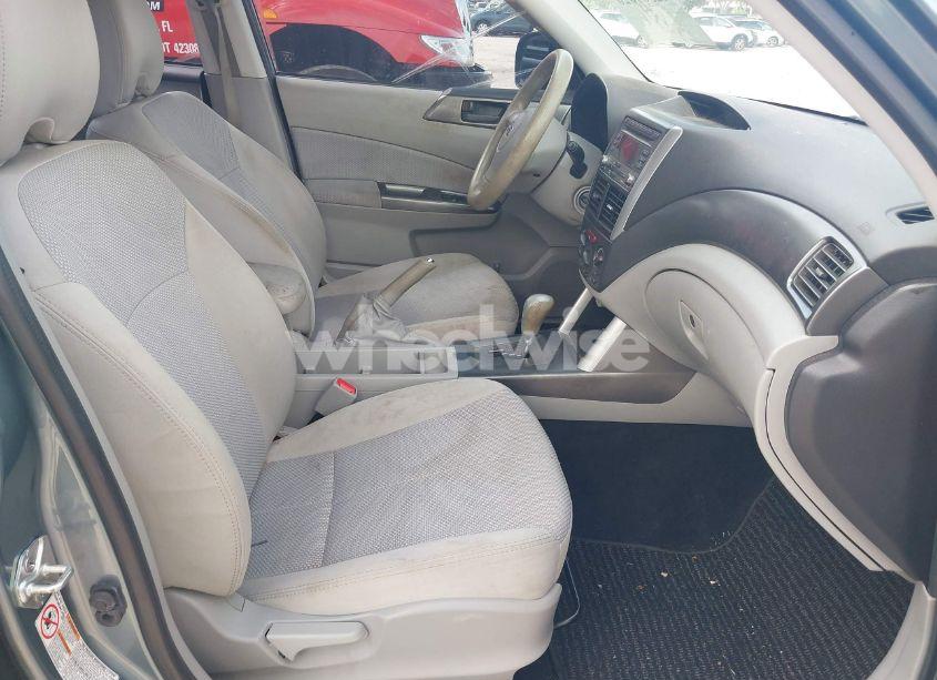 Photo 5 of 2011 Subaru Forester 2.5X (VIN JF2SHABC2BH777056)