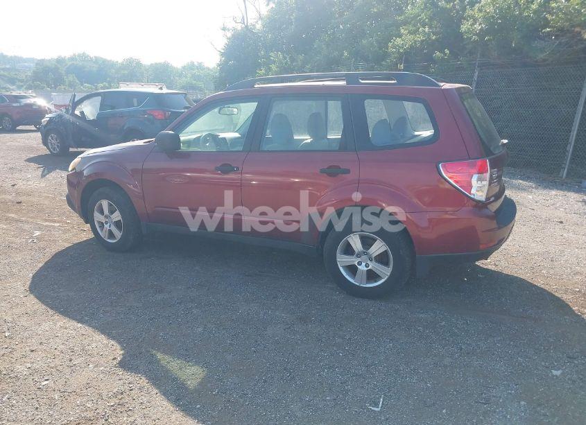 Photo 3 of 2012 Subaru Forester 2.5X (VIN JF2SHABC2CH402821)