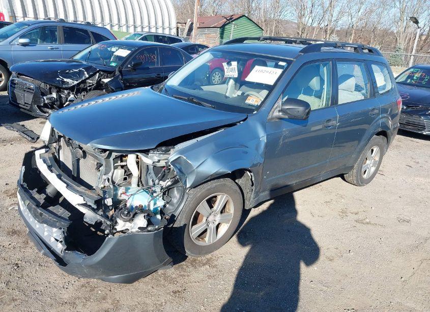 Photo 2 of 2012 Subaru Forester 2.5X (VIN JF2SHABC2CH411986)