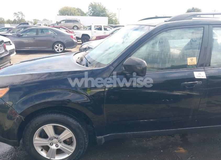 Photo 12 of 2012 Subaru Forester 2.5X (VIN JF2SHABC2CH452036)