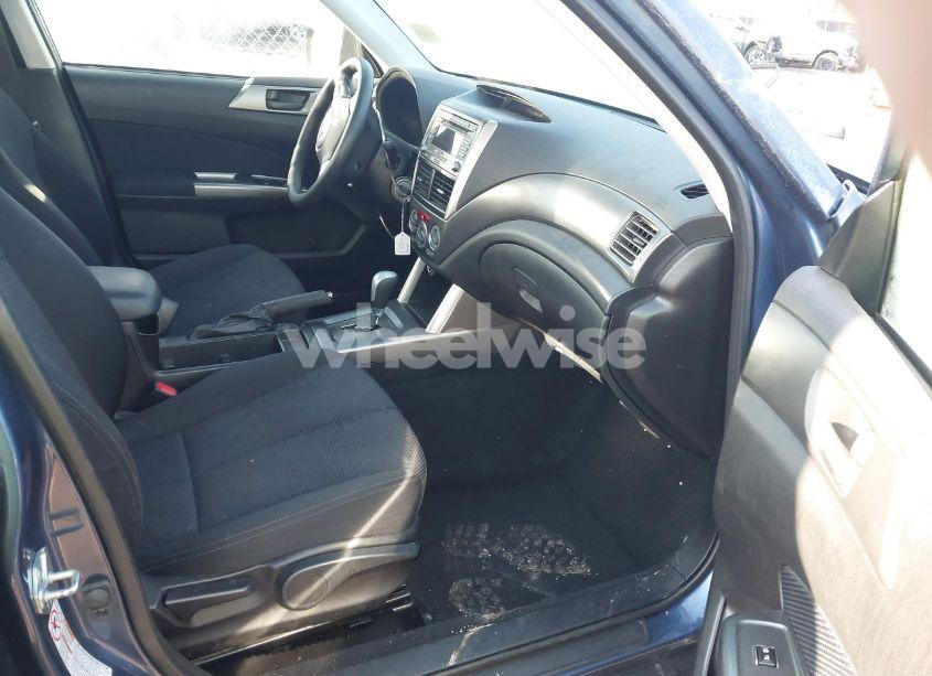 Photo 5 of 2012 Subaru Forester 2.5X (VIN JF2SHABC2CH467765)