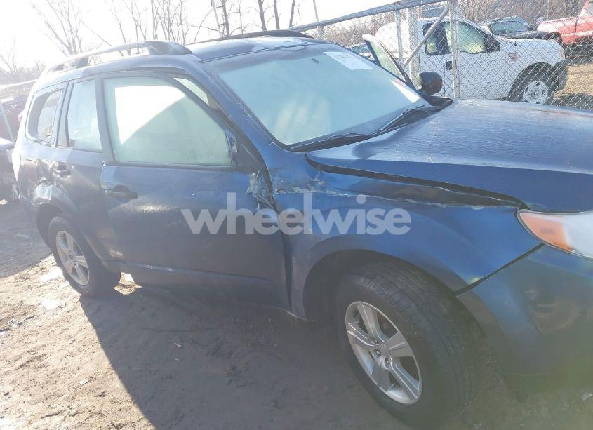 Photo 6 of 2012 Subaru Forester 2.5X (VIN JF2SHABC2CH467765)