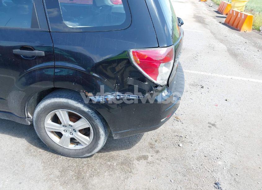 Photo 6 of 2013 Subaru Forester 2.5X (VIN JF2SHABC2DH438946)