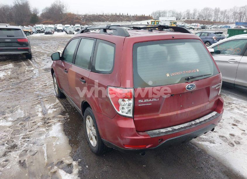 Photo 3 of 2011 Subaru Forester 2.5X (VIN JF2SHABC3BH744082)