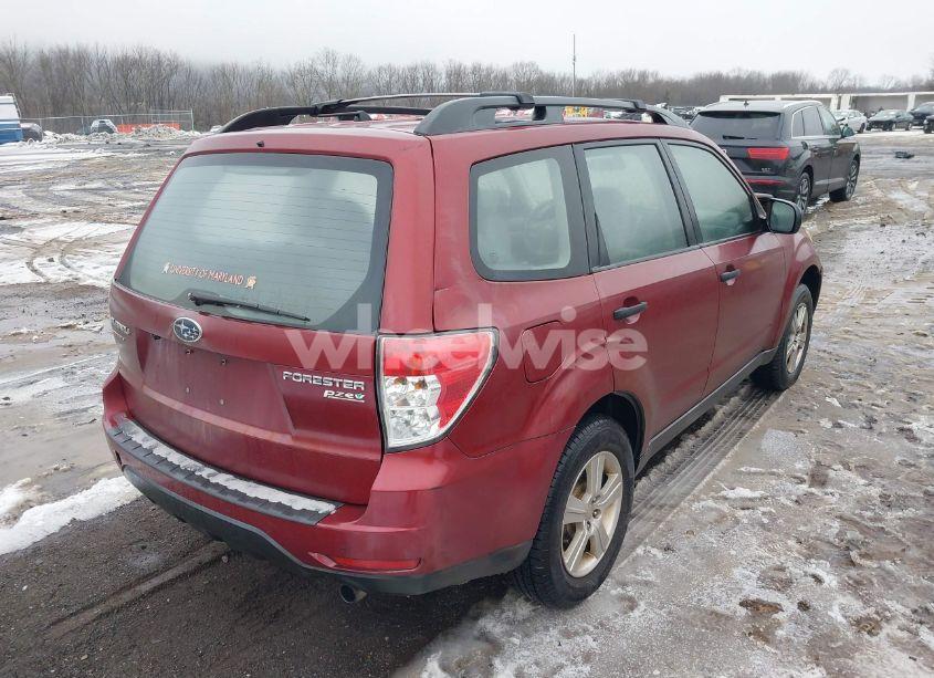 Photo 4 of 2011 Subaru Forester 2.5X (VIN JF2SHABC3BH744082)