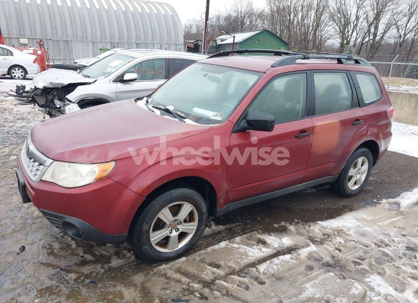 Photo 6 of 2011 Subaru Forester 2.5X (VIN JF2SHABC3BH744082)