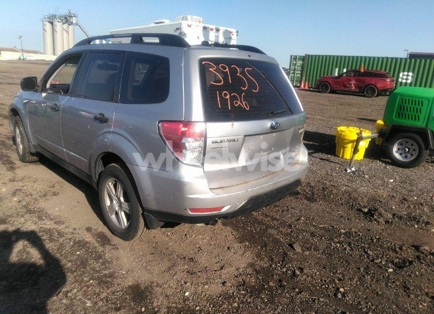 Photo 3 of 2012 Subaru Forester 2.5X (VIN JF2SHABC3CH470674)