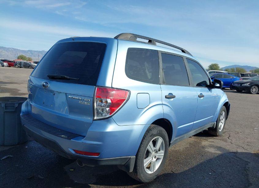 Photo 4 of 2011 Subaru Forester 2.5X (VIN JF2SHABC4BH704285)