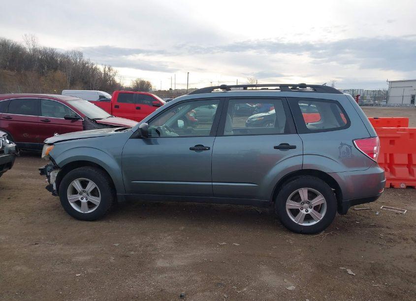 Photo 13 of 2011 Subaru Forester 2.5X (VIN JF2SHABC4BH751199)