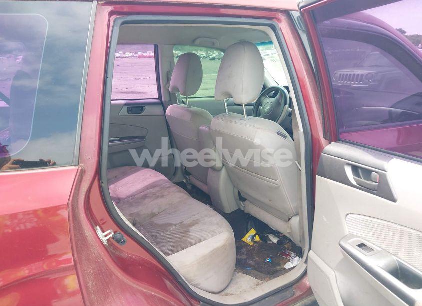Photo 8 of 2012 Subaru Forester 2.5X (VIN JF2SHABC4CH410984)