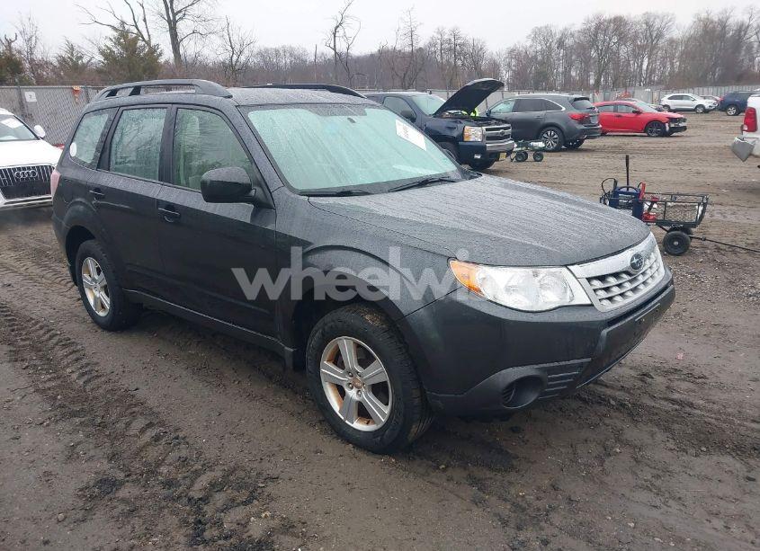 2012 Subaru Forester 2.5X (VIN JF2SHABC4CH459229) main photo