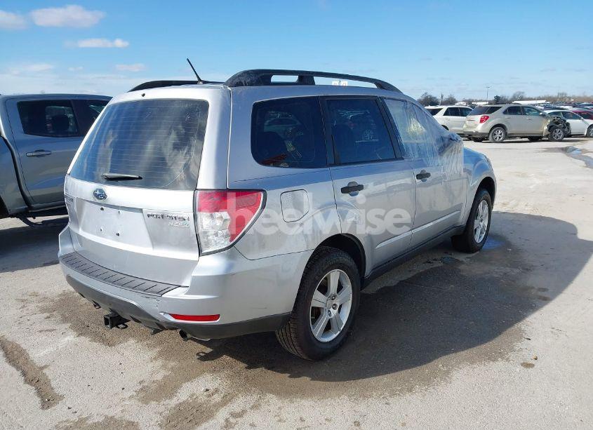 Photo 21 of 2013 Subaru Forester 2.5X (VIN JF2SHABC4DH430623)