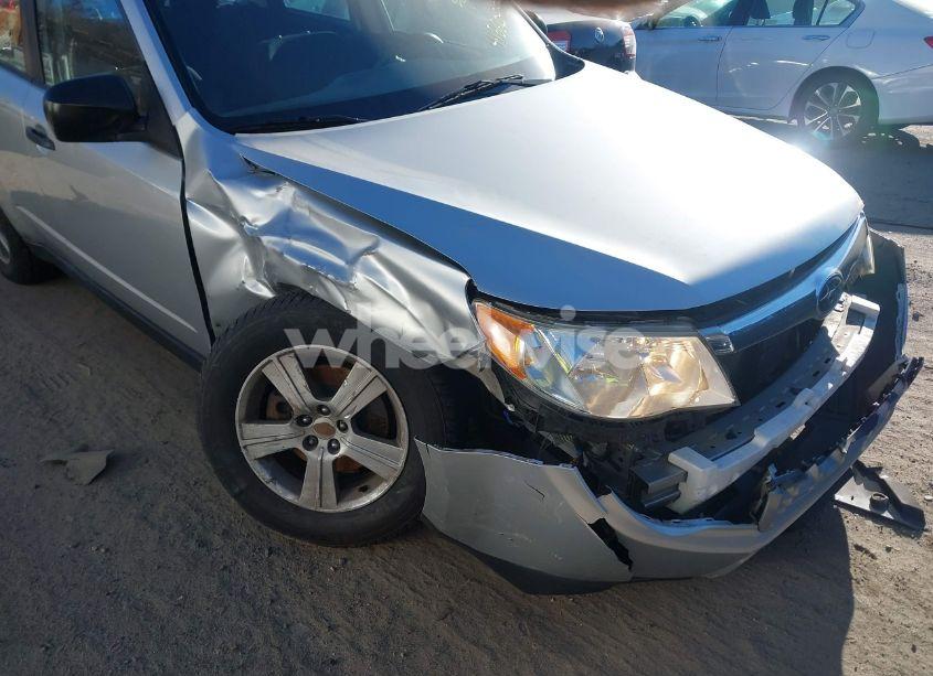 Photo 6 of 2011 Subaru Forester 2.5X (VIN JF2SHABC5BH701329)