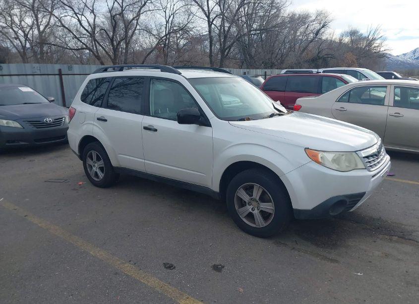 2011 Subaru Forester 2.5X (VIN JF2SHABC5BH707468) main photo