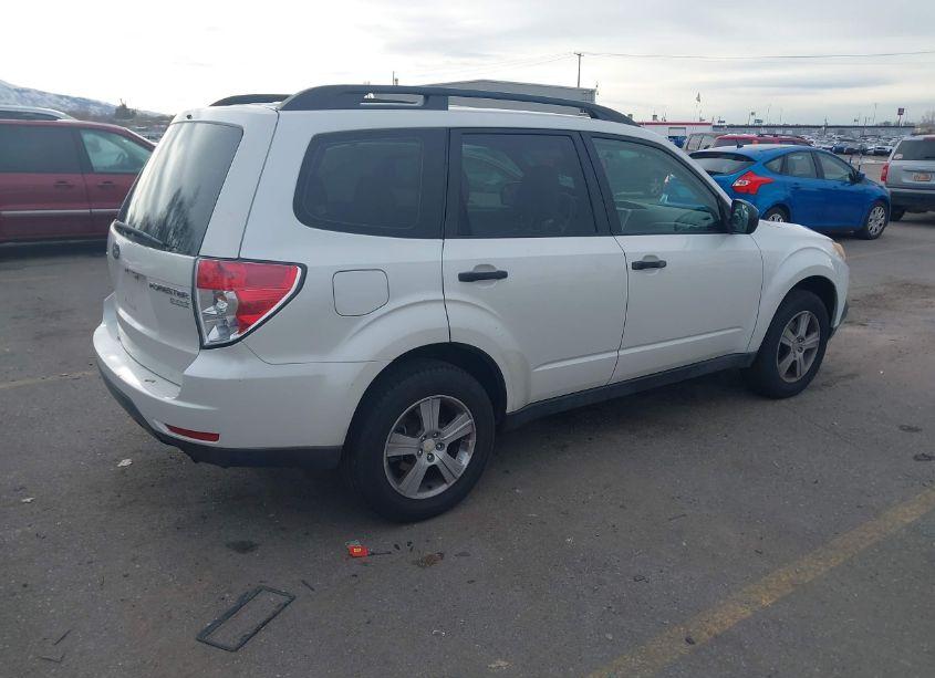 Photo 4 of 2011 Subaru Forester 2.5X (VIN JF2SHABC5BH707468)