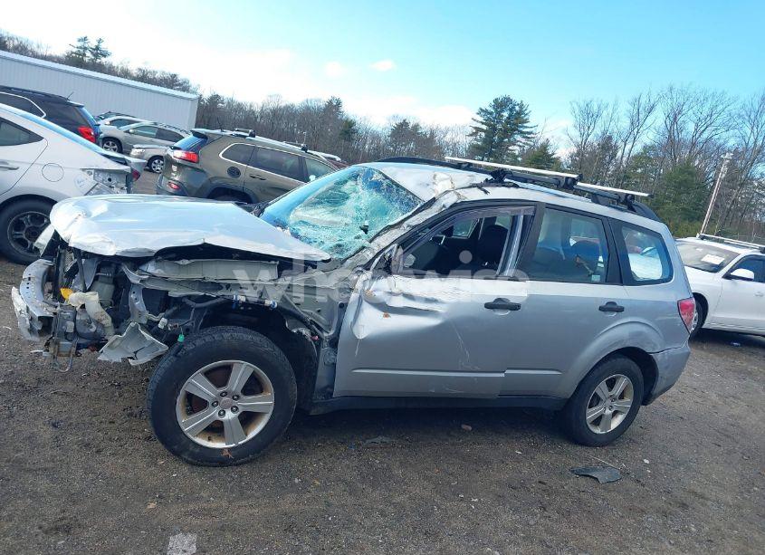 Photo 14 of 2012 Subaru Forester 2.5X (VIN JF2SHABC5CH405499)