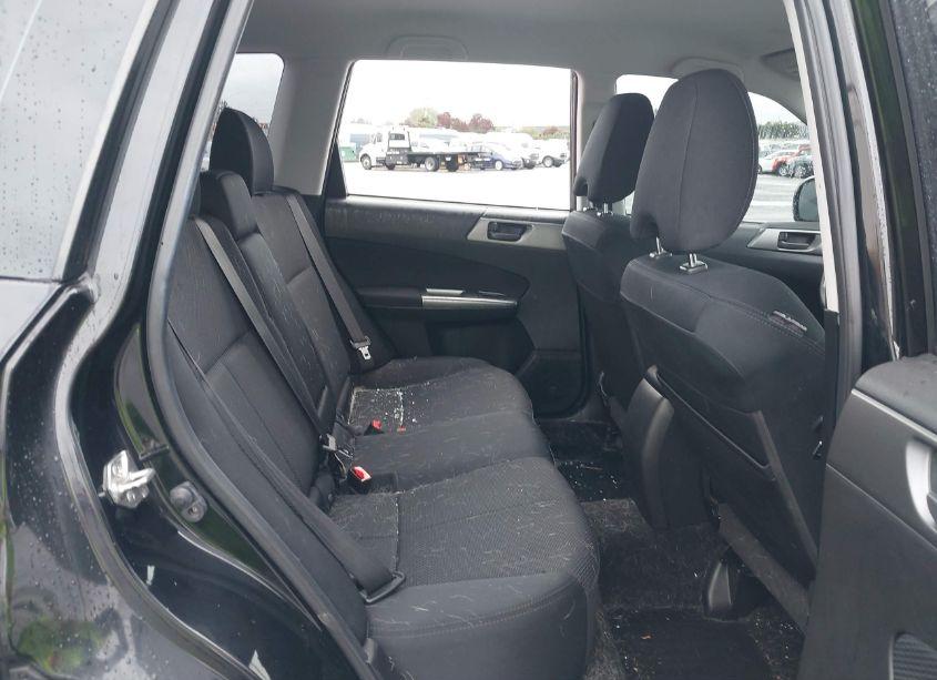 Photo 8 of 2013 Subaru Forester 2.5X (VIN JF2SHABC5DH407058)