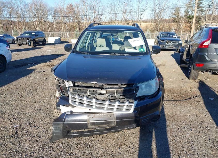 Photo 12 of 2013 Subaru Forester 2.5X (VIN JF2SHABC5DH413670)