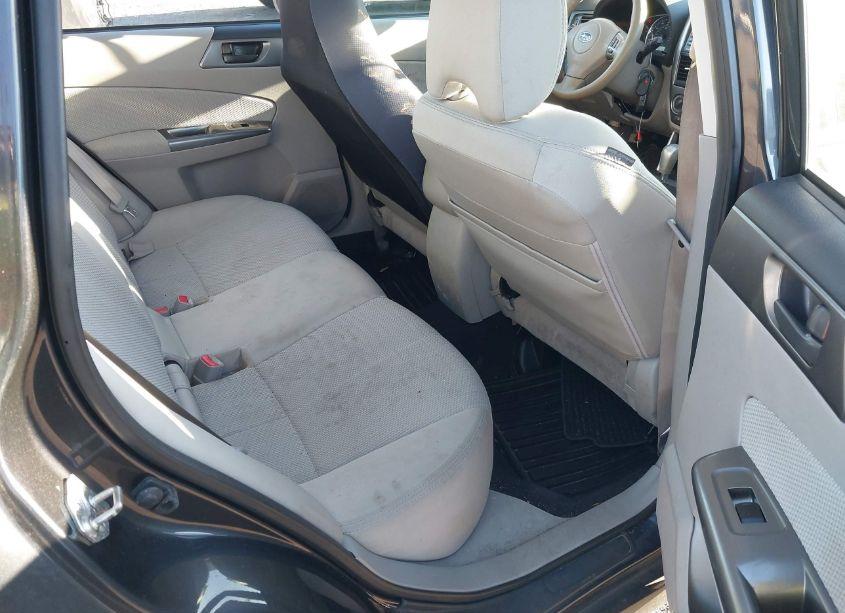 Photo 8 of 2013 Subaru Forester 2.5X (VIN JF2SHABC5DH413670)