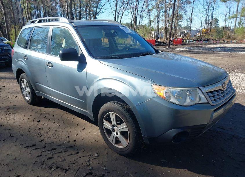 2011 Subaru Forester 2.5X (VIN JF2SHABC6BH701890) main photo