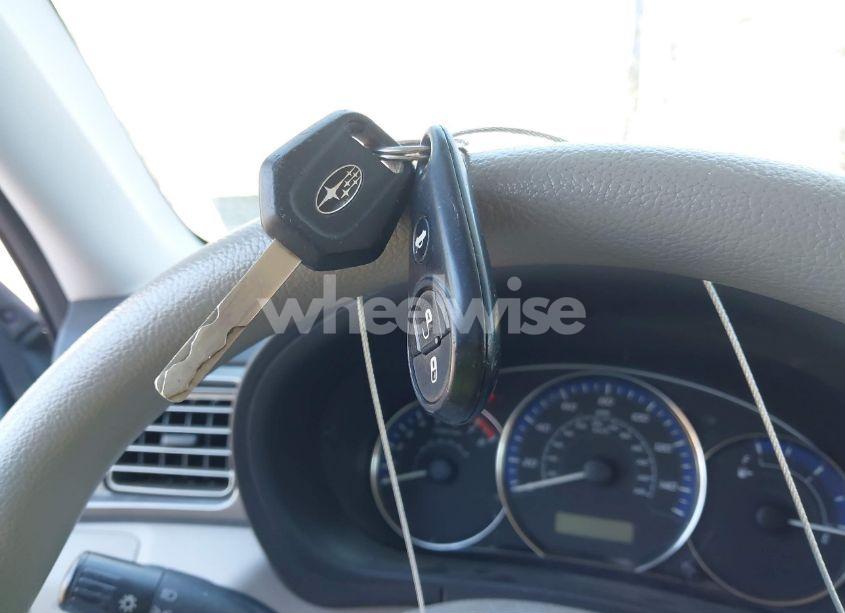 Photo 11 of 2011 Subaru Forester 2.5X (VIN JF2SHABC6BH701890)