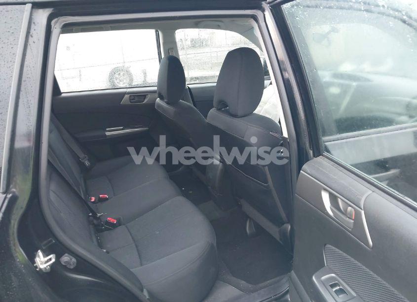 Photo 8 of 2013 Subaru Forester 2.5X (VIN JF2SHABC6DH426279)