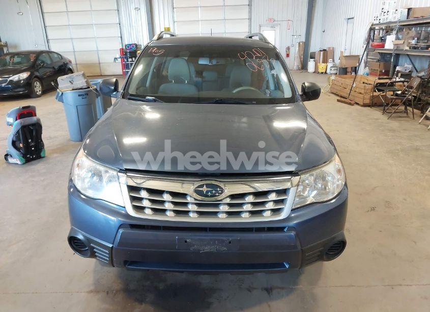 Photo 13 of 2013 Subaru Forester 2.5X (VIN JF2SHABC6DH430350)