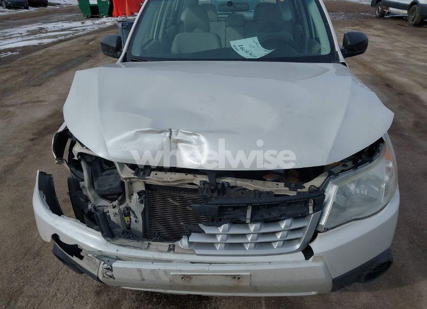 Photo 10 of 2013 Subaru Forester 2.5X (VIN JF2SHABC6DH435211)