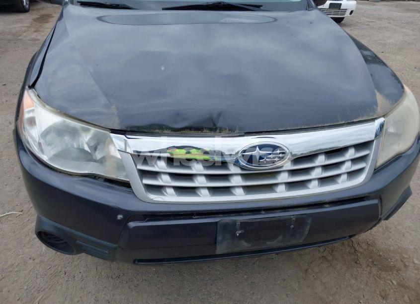 Photo 6 of 2012 Subaru Forester 2.5X (VIN JF2SHABC7CH404340)
