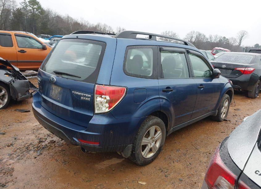 Photo 4 of 2012 Subaru Forester 2.5X (VIN JF2SHABC7CH451545)