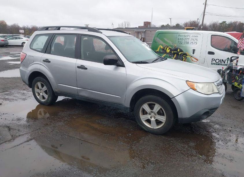 2012 Subaru Forester 2.5X (VIN JF2SHABC7CH455174) main photo