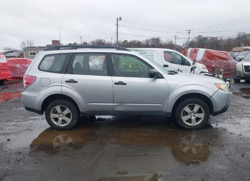 Photo 13 of 2012 Subaru Forester 2.5X (VIN JF2SHABC7CH455174)