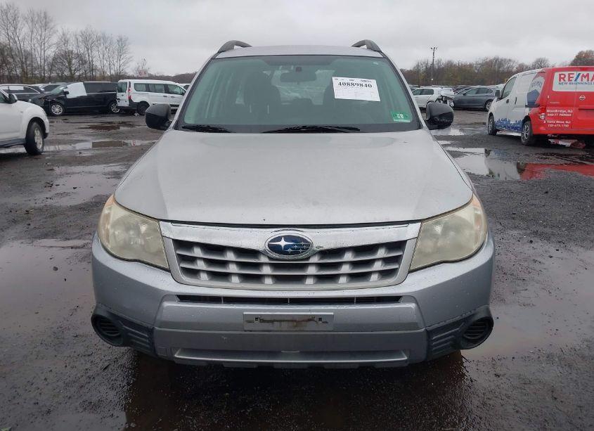 Photo 6 of 2012 Subaru Forester 2.5X (VIN JF2SHABC7CH455174)