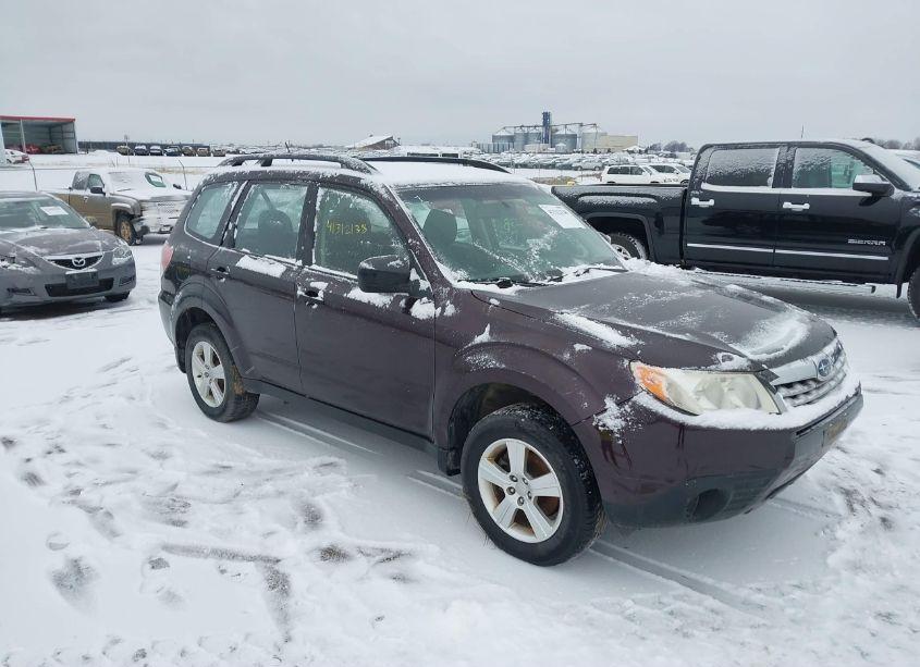 2013 Subaru Forester 2.5X (VIN JF2SHABC7DH405991) main photo