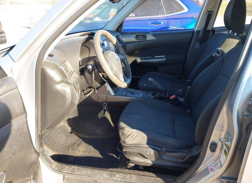 Photo 5 of 2013 Subaru Forester 2.5X (VIN JF2SHABC7DH409037)