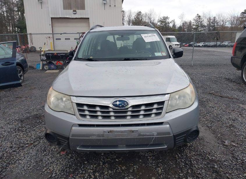 Photo 12 of 2013 Subaru Forester 2.5X (VIN JF2SHABC7DH446024)