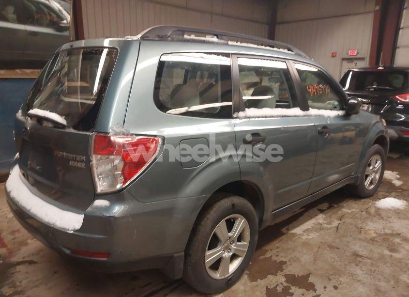 Photo 4 of 2011 Subaru Forester 2.5X (VIN JF2SHABC8BG748909)