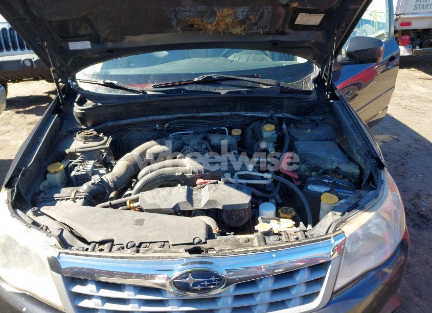 Photo 10 of 2011 Subaru Forester 2.5X (VIN JF2SHABC8BG755388)