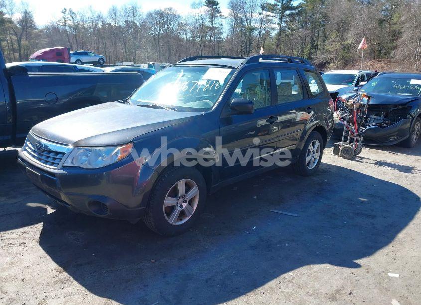 Photo 2 of 2011 Subaru Forester 2.5X (VIN JF2SHABC8BG755388)