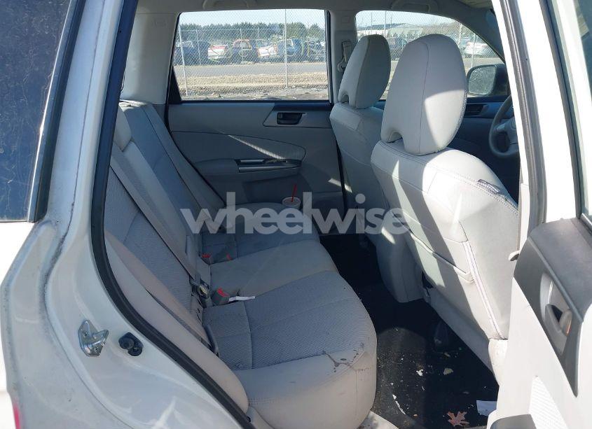 Photo 8 of 2012 Subaru Forester 2.5X (VIN JF2SHABC8CH462148)