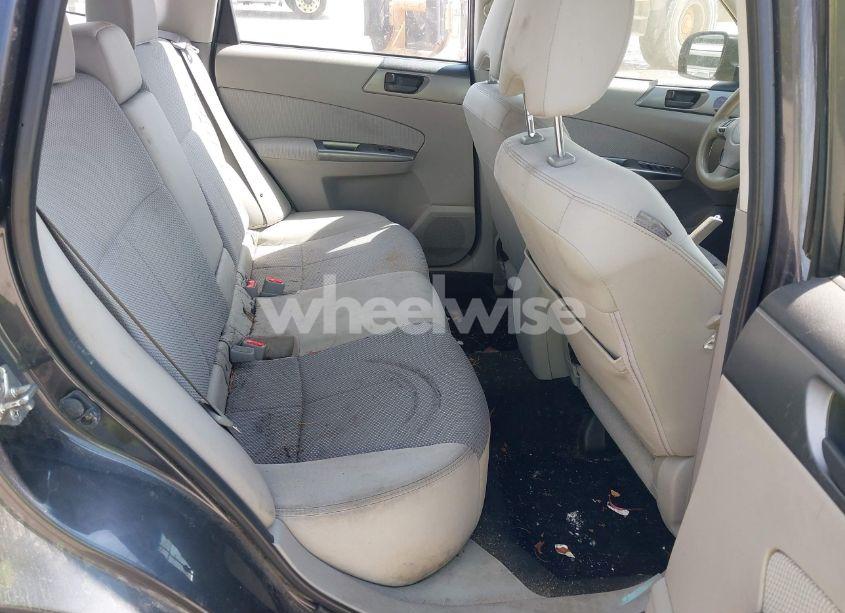 Photo 8 of 2013 Subaru Forester 2.5X (VIN JF2SHABC8DG409179)