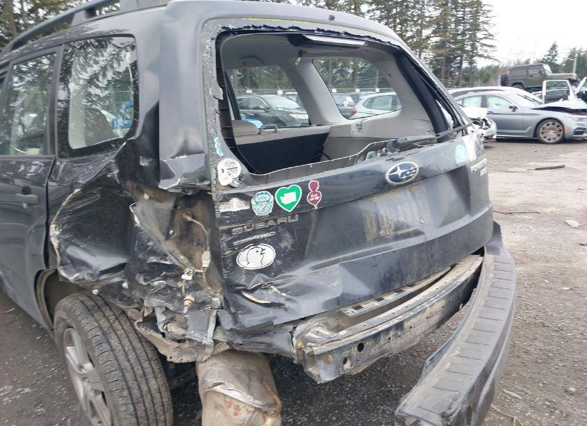 Photo 6 of 2013 Subaru Forester 2.5X (VIN JF2SHABC8DH434948)