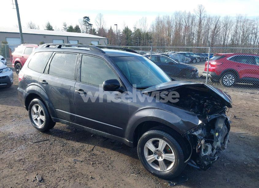 2012 Subaru Forester 2.5X (VIN JF2SHABC9CH440661) main photo