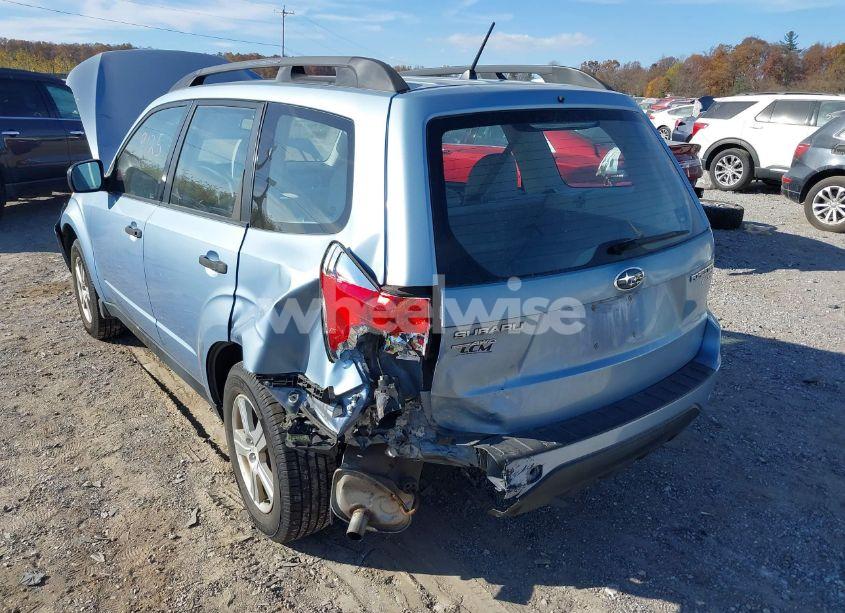 Photo 6 of 2011 Subaru Forester 2.5X (VIN JF2SHABCXBH741762)