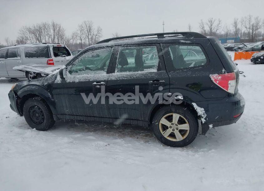 Photo 14 of 2011 Subaru Forester 2.5X (VIN JF2SHABCXBH760490)
