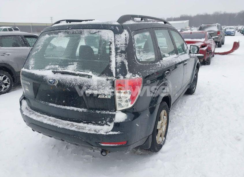 Photo 4 of 2011 Subaru Forester 2.5X (VIN JF2SHABCXBH760490)