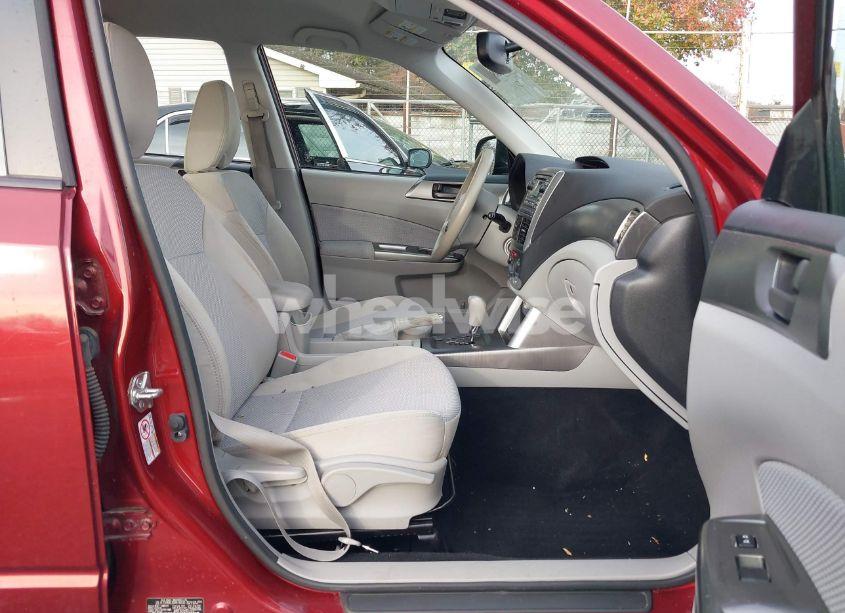 Photo 5 of 2013 Subaru Forester 2.5X (VIN JF2SHABCXDH416600)