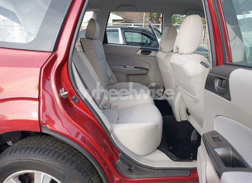 Photo 8 of 2013 Subaru Forester 2.5X (VIN JF2SHABCXDH416600)