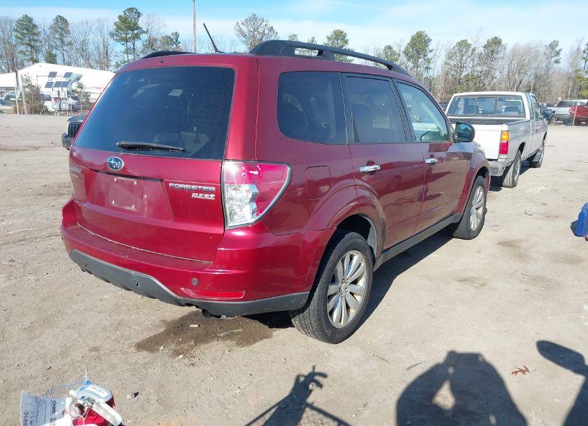 Photo 4 of 2011 Subaru Forester 2.5X PREMIUM (VIN JF2SHACC0BH702516)